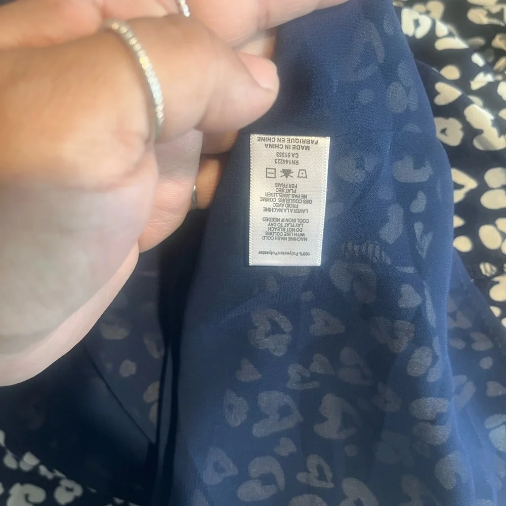 ELIZABETH CROSBY Elegant Black and White Heart Midi Dress - Picture 5 of 6